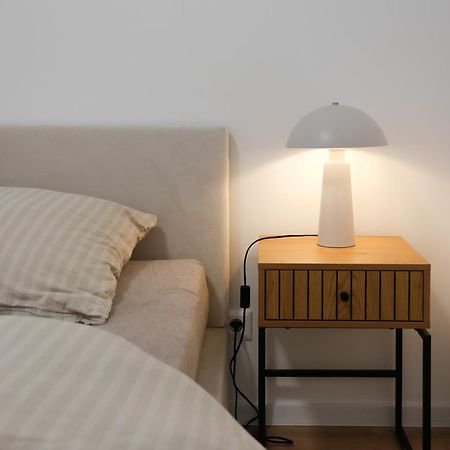 Kesselbauer Bratislava - Luxury Apartment With Free Parking Exteriör bild